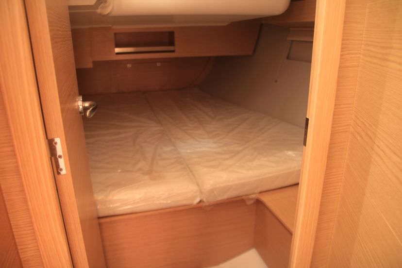 Dufour Yachts GRAND DILI (vers 50hp+Gas Bbq)