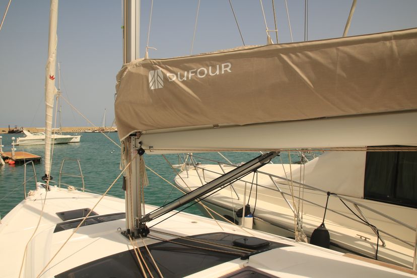 Dufour Yachts GRAND DILI (vers 50hp+Gas Bbq)