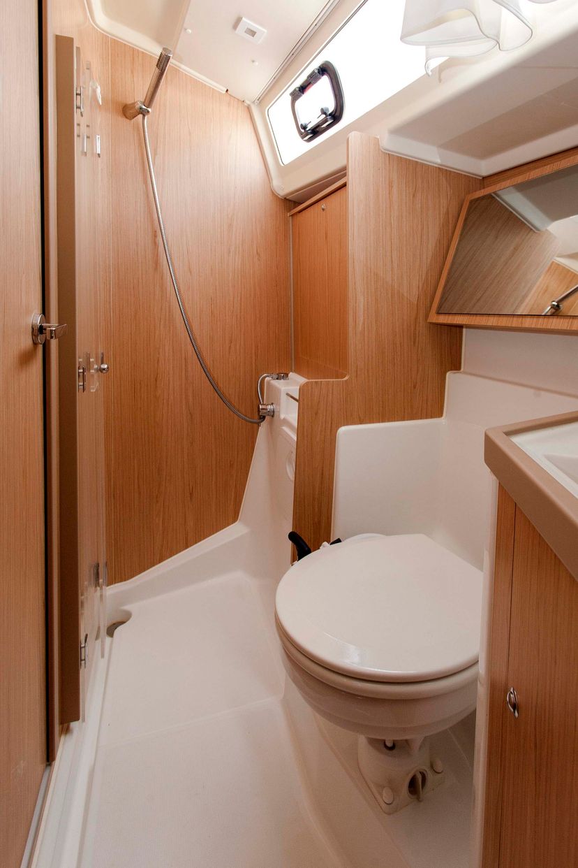 Beneteau OCEANIS 41.1 Foreigner