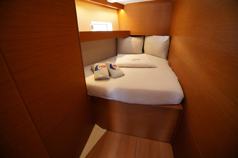 Jeanneau 49 Red Marlin