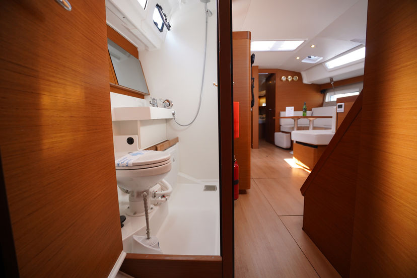 Jeanneau 49 Red Marlin