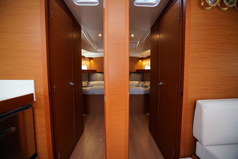 Jeanneau 49 Red Marlin