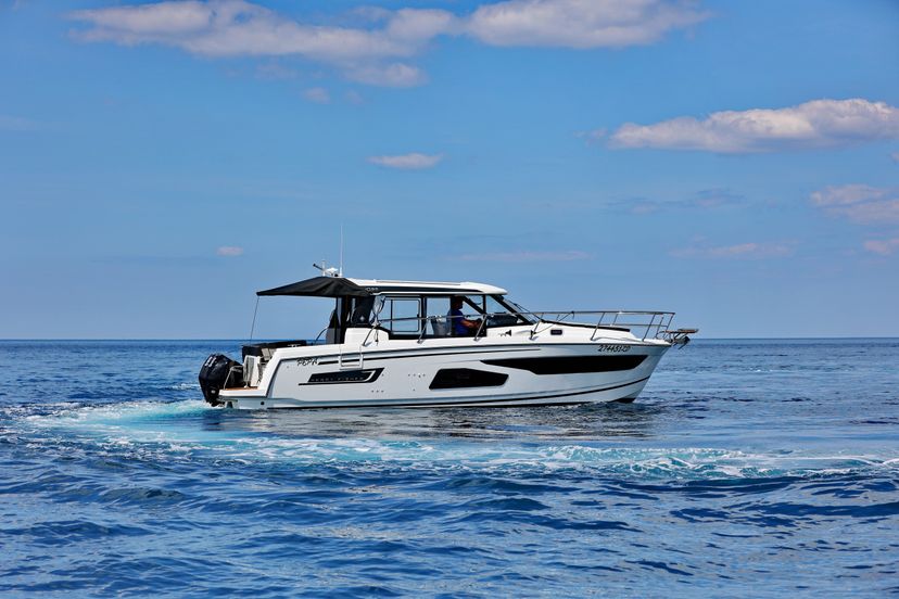 Jeanneau MERRY FISHER 1095 Pepa
