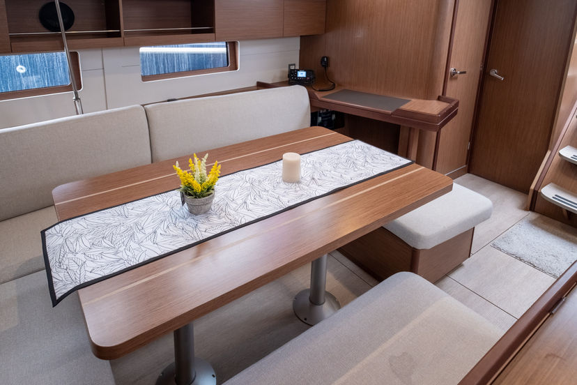 Beneteau OCEANIS 46.1 July