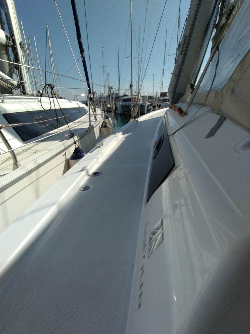 Dufour Yachts 43 Triumph