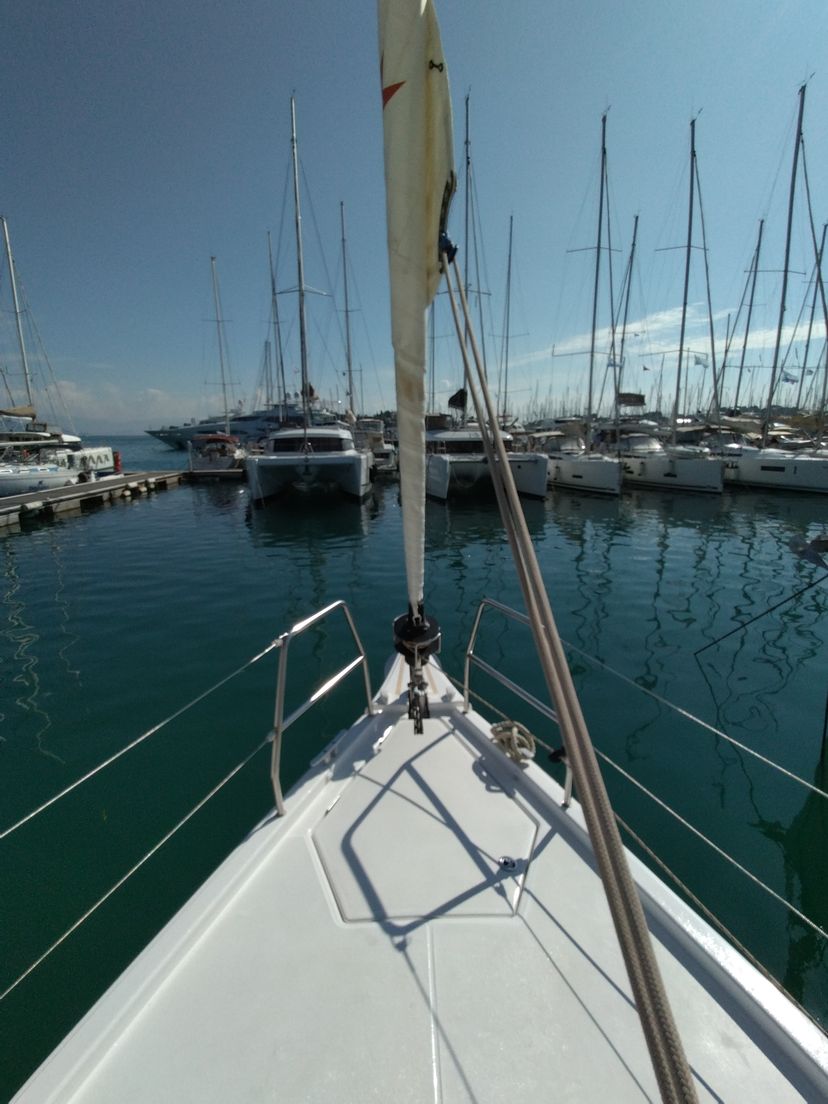 Dufour Yachts 43 Triumph