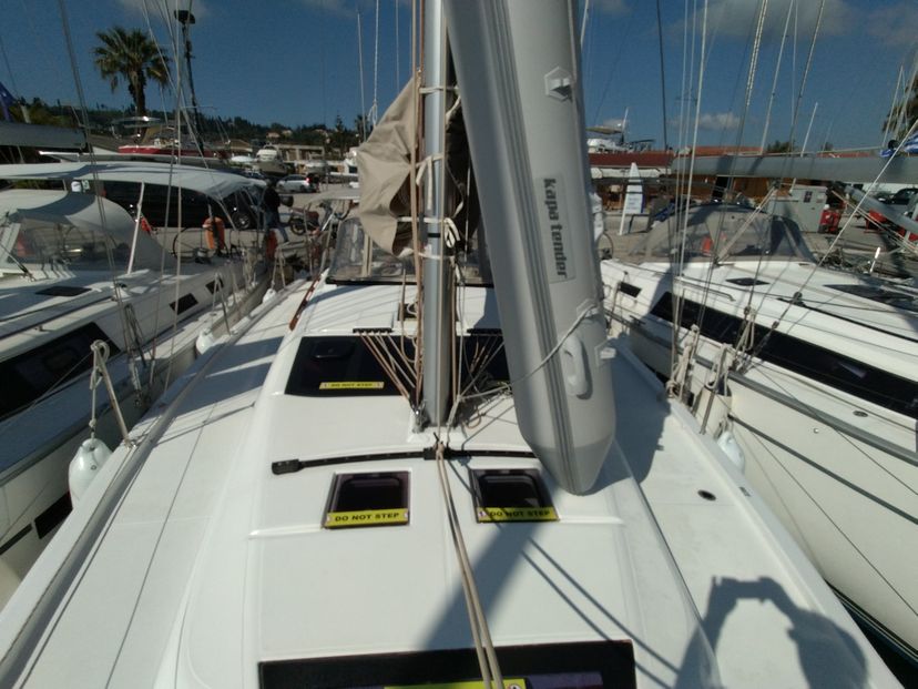 Dufour Yachts 43 Triumph