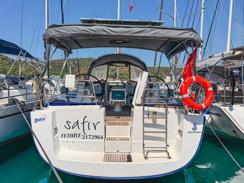 Beneteau 40 Premium