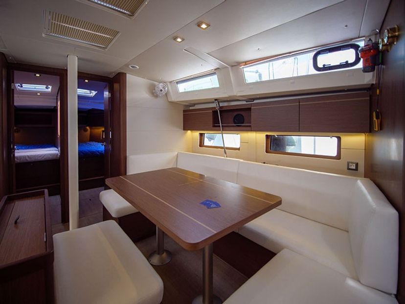 Beneteau OCEANIS 46.1 Layla