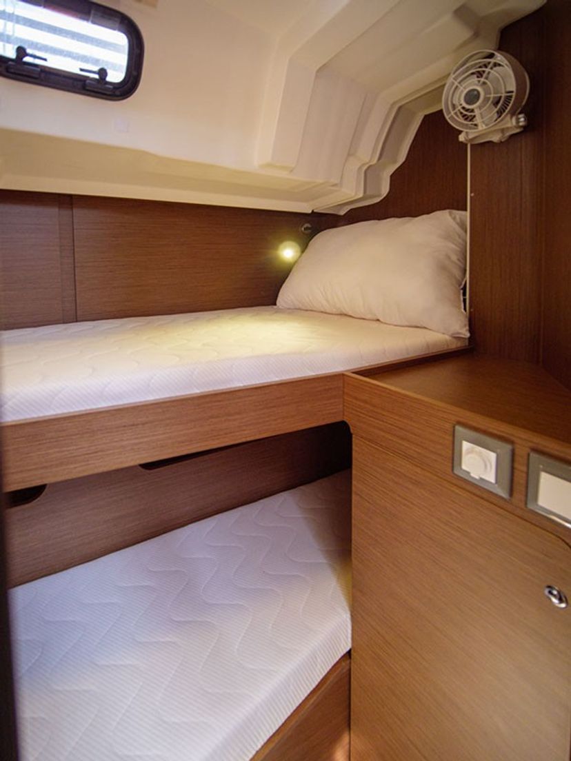 Beneteau OCEANIS 46.1 Layla