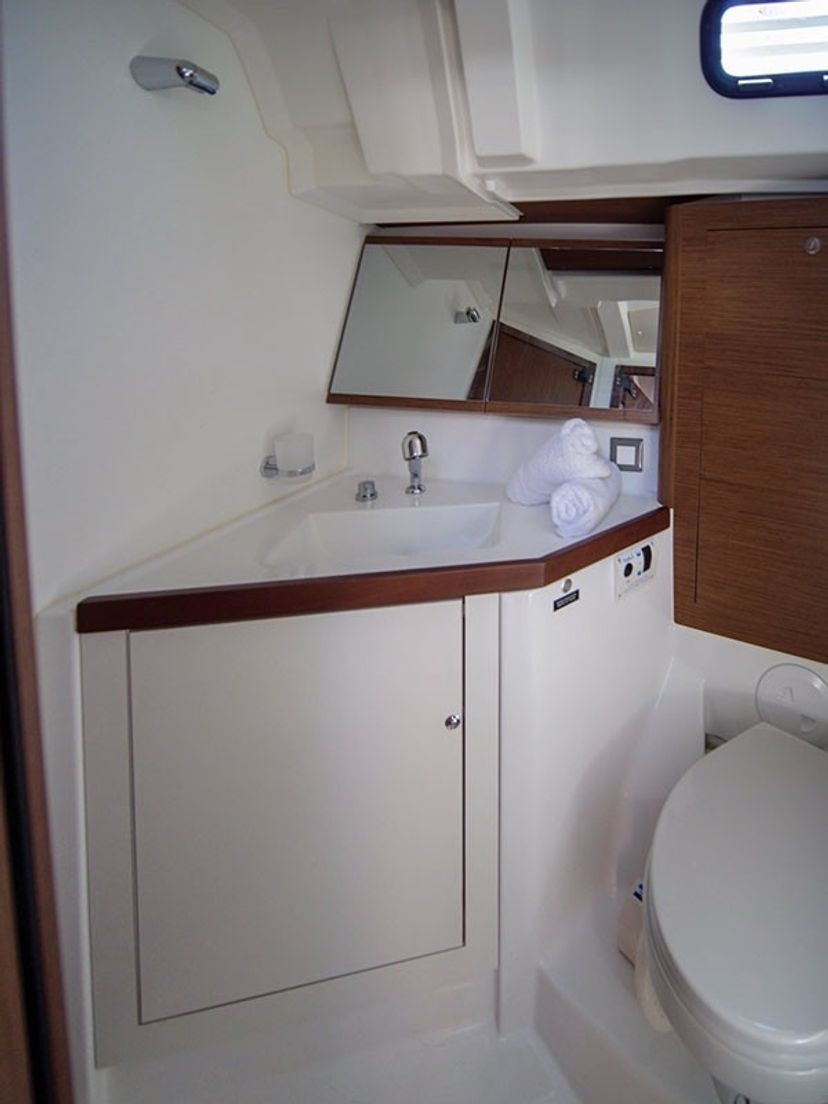 Beneteau OCEANIS 46.1 Layla