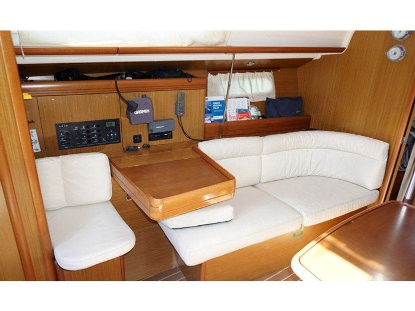 Jeanneau 39 Nomad