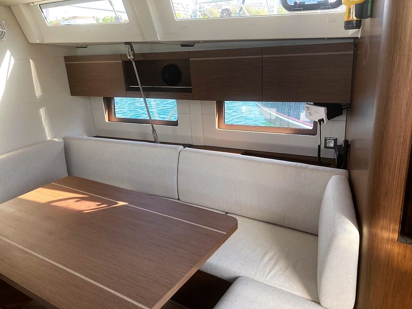 Beneteau OCEANIS 46.1 EVI