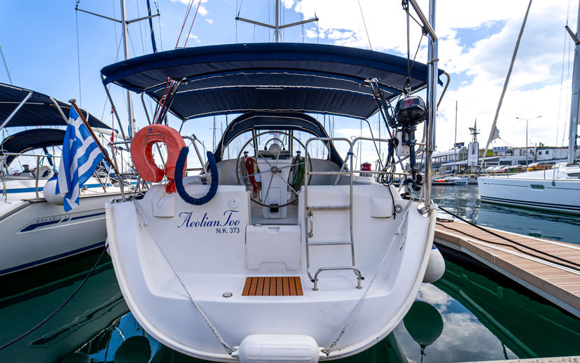 Beneteau 393 Aeolian Too (Solar, heating, Plotter)