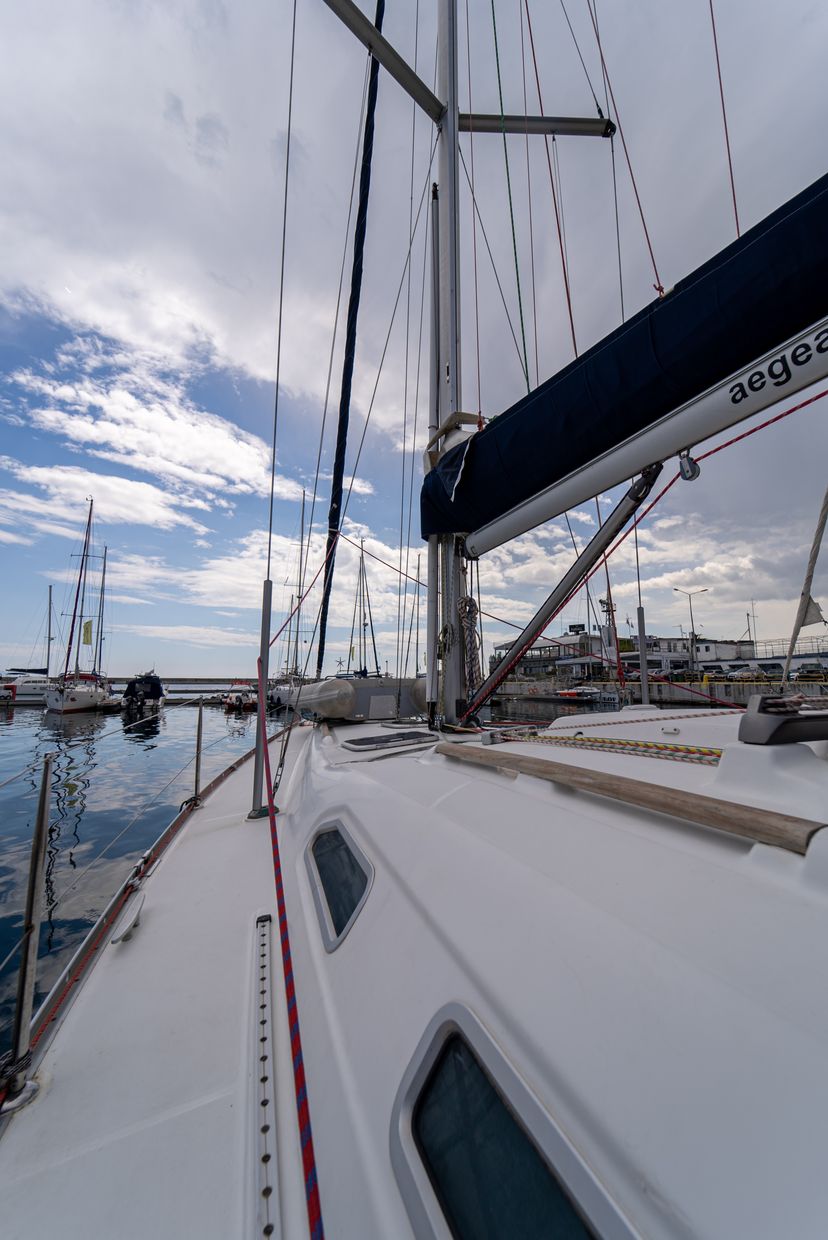 Beneteau 393 Aeolian Too (Solar, heating, Plotter)