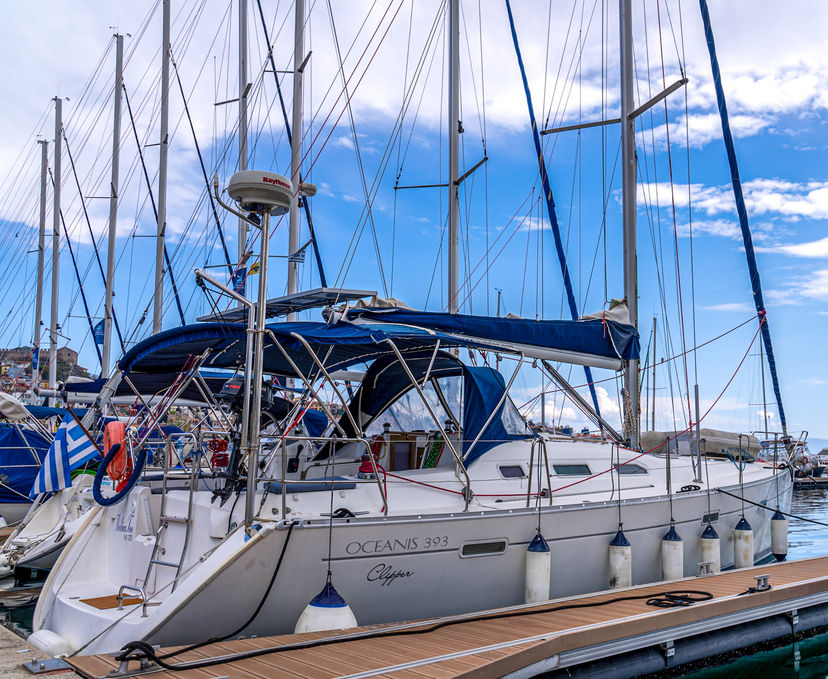 Beneteau 393 Aeolian Too (Solar, heating, Plotter)