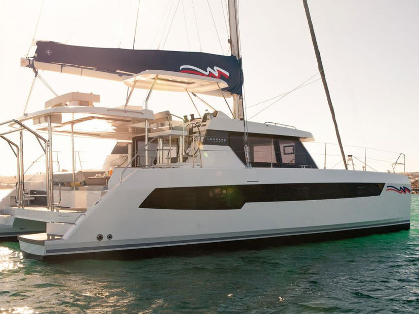 Leopard Catamarans 42 Moorings 4200/3/3 Exclusive