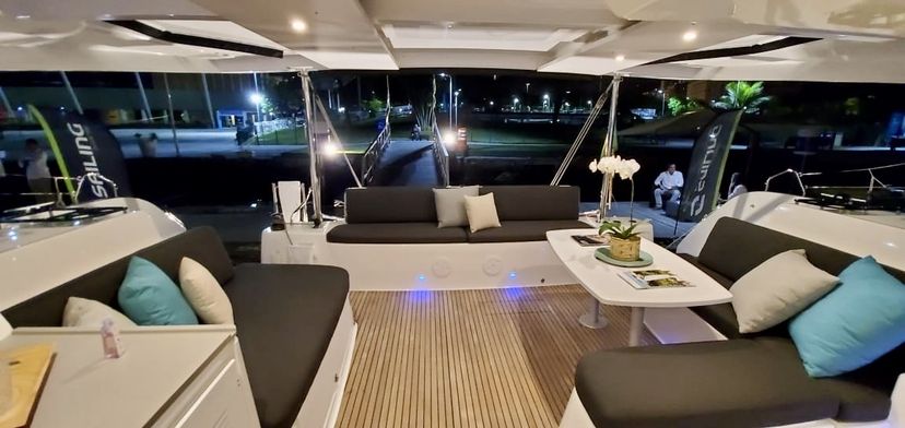 Lagoon 46 BYC PARATY 