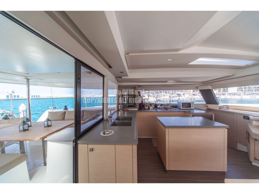 Fountaine Pajot 50 ALVIN