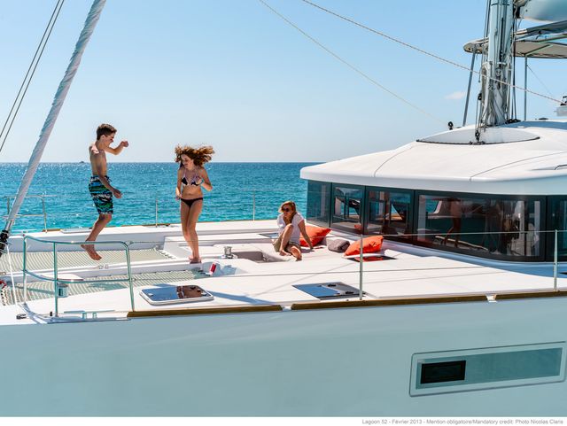 Lagoon 52 Ace of Diamonds (A/C - Generator - Refit 2021)