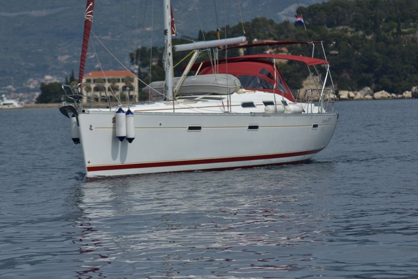 Beneteau 393 Škuribanda (refitted 2023)