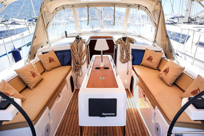 Dufour Yachts GRAND Shibumi
