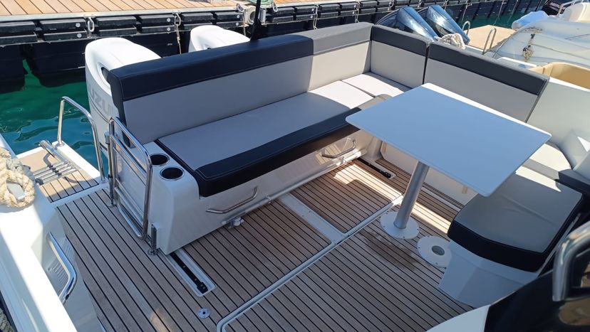 Jeanneau MERRY FISHER 895 Gloria
