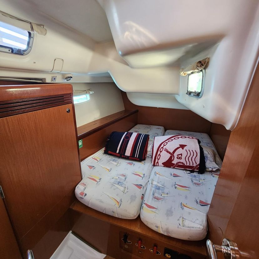 Beneteau 40 Classic