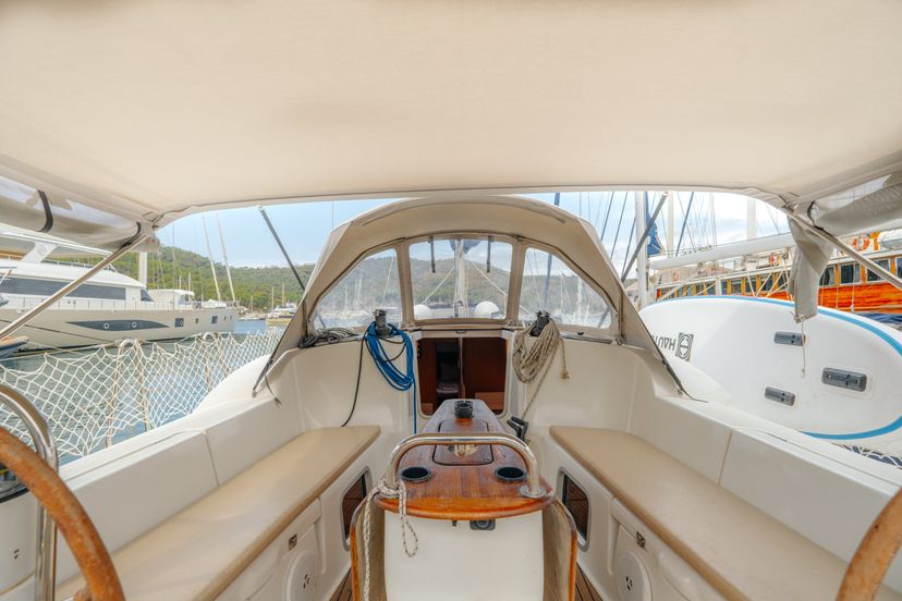 Jeanneau 42 Classic