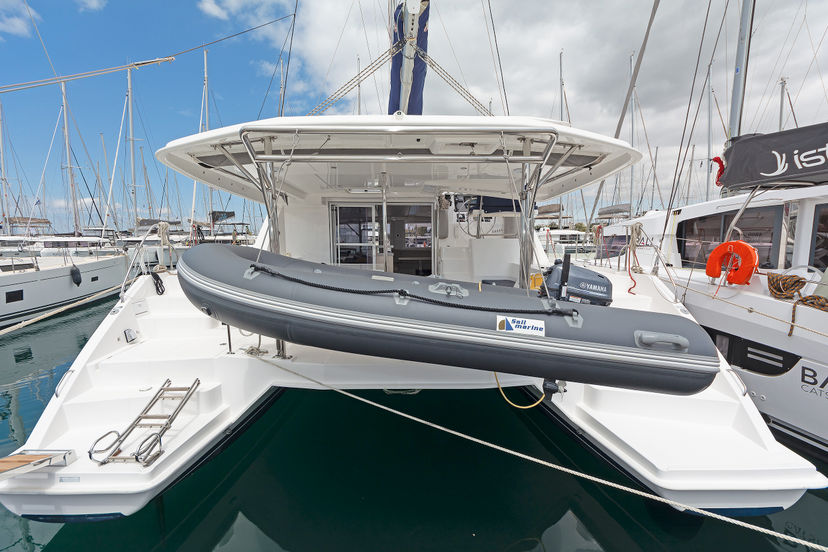Leopard Catamarans 48 Satisfaction
