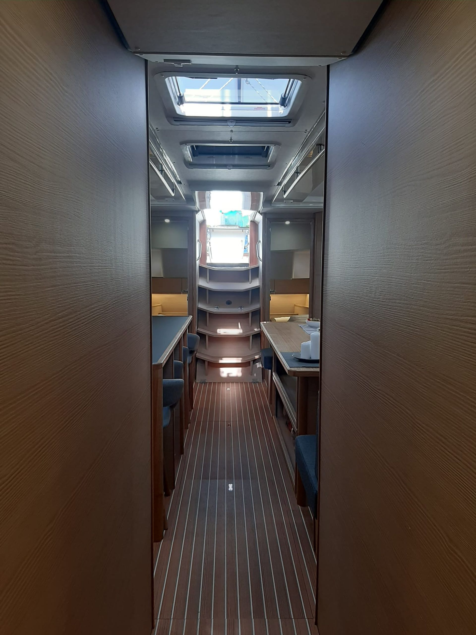 41643501621500126_Mihaela_-_interior_-_interior_I.jpg