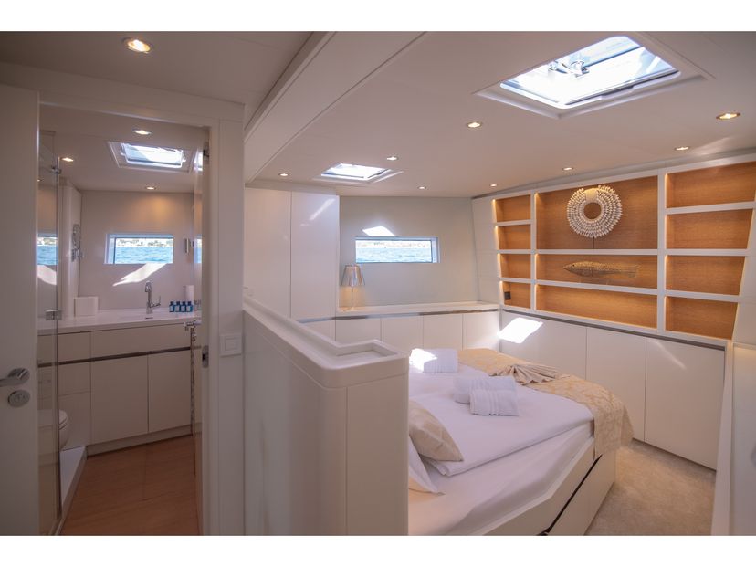 Construction Navale Bordeaux 76 BUBBLES