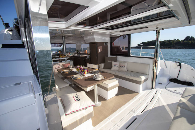 Bali Catamarans CATSPACE Blue Spirit