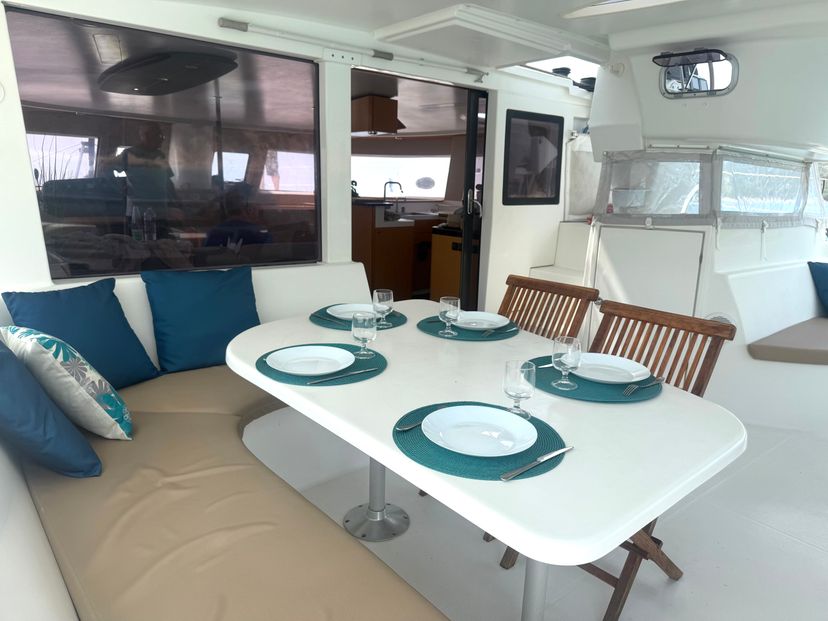 Fountaine Pajot 48 Shamane