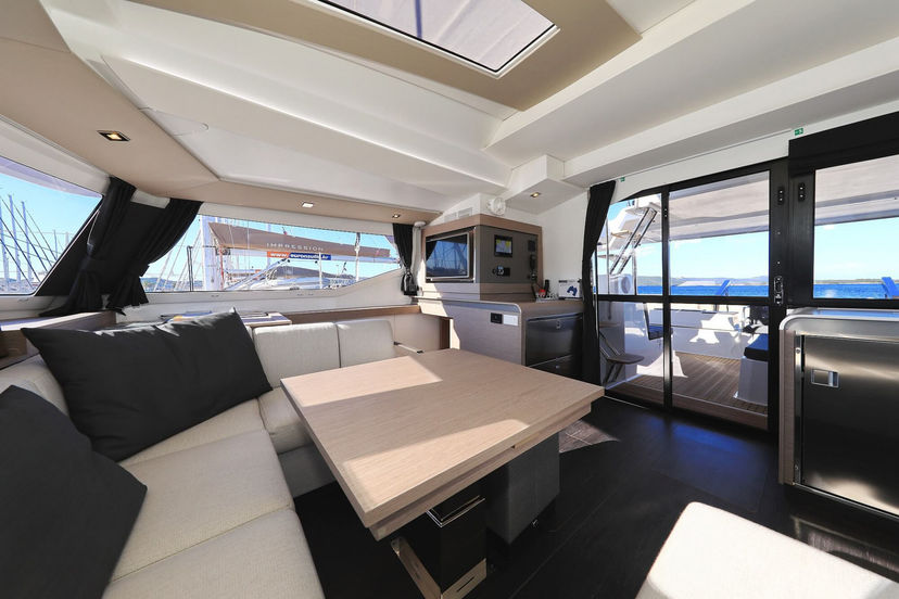 Fountaine Pajot 45 DREAMCATCHER