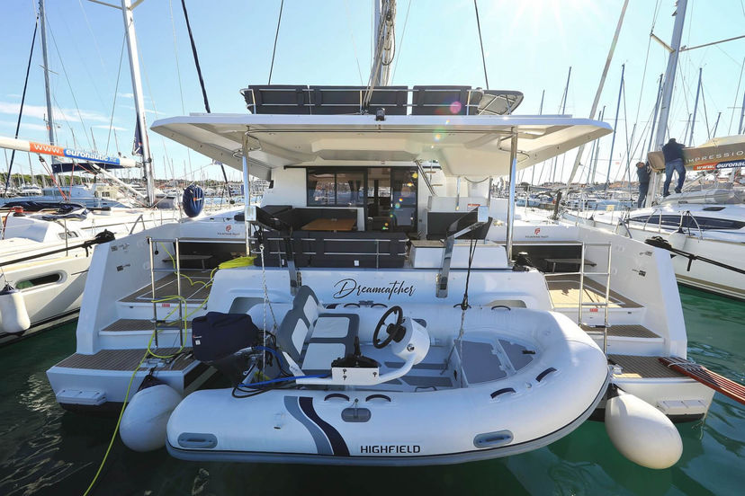 Fountaine Pajot 45 DREAMCATCHER