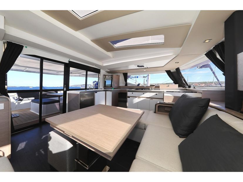 Fountaine Pajot 45 DREAMCATCHER