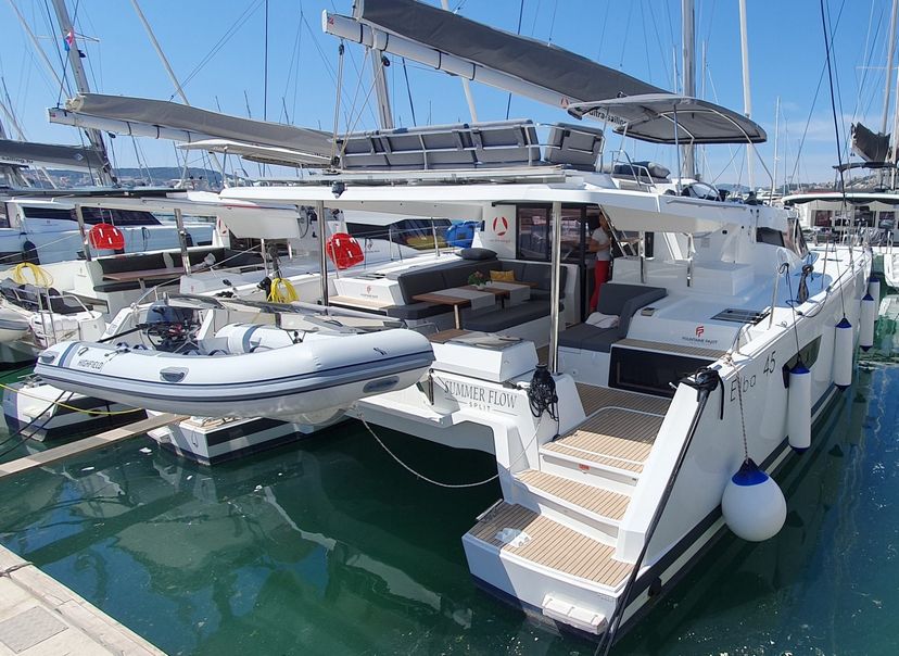 Fountaine Pajot 45 SUMMER FLOW