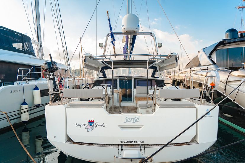 Beneteau SENSE 57 Royal Smile