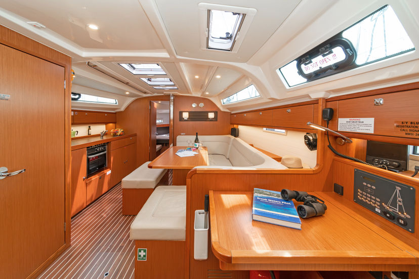 Bavaria Yachtbau CRUISER 41 Laertis