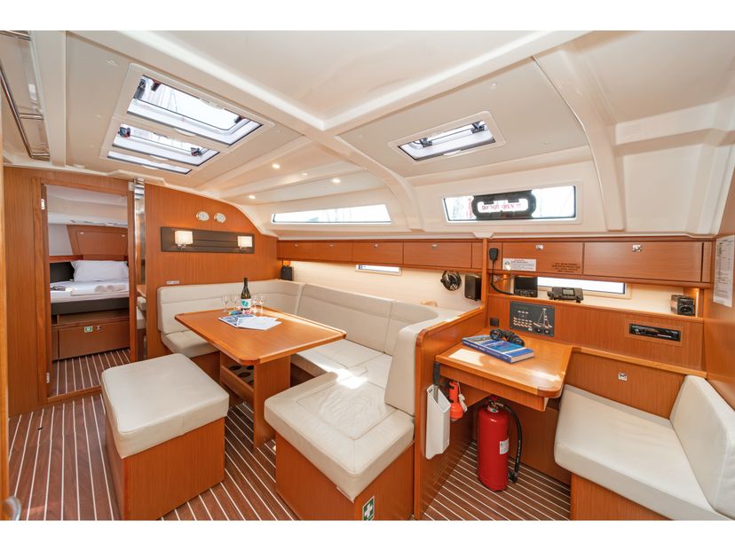 Bavaria Yachtbau CRUISER 41 Laertis