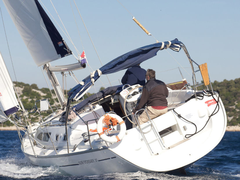 Jeanneau 37 SIPICA