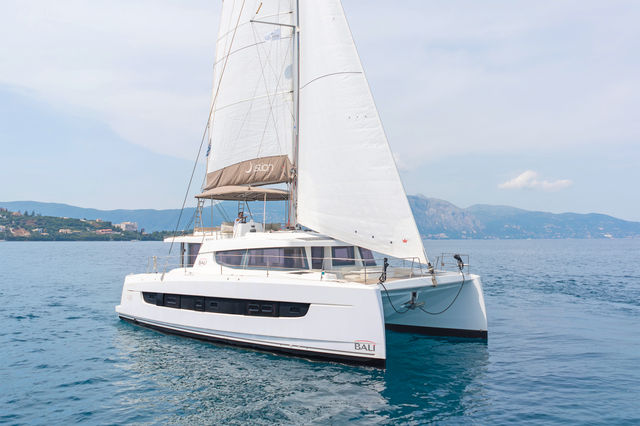 Bali Catamarans 4.8 Basma