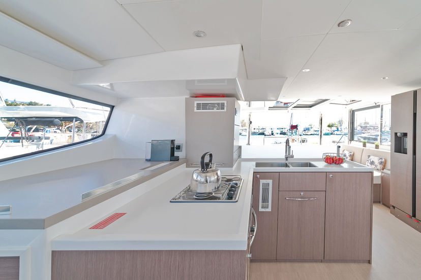 Bali Catamarans 4.8  Basma