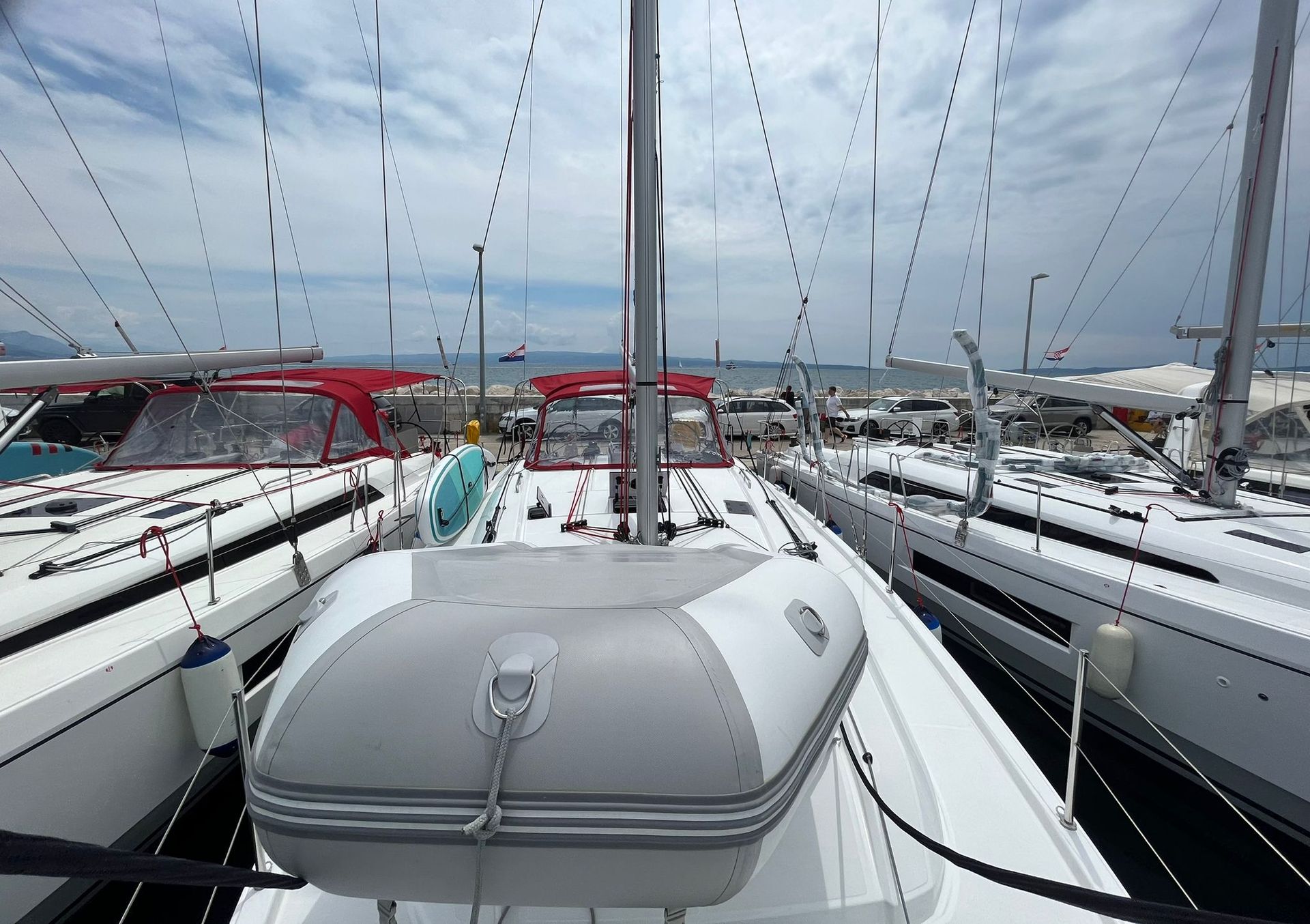 43236371375400172_Oceanis40.1_BibiOne_25.jpg