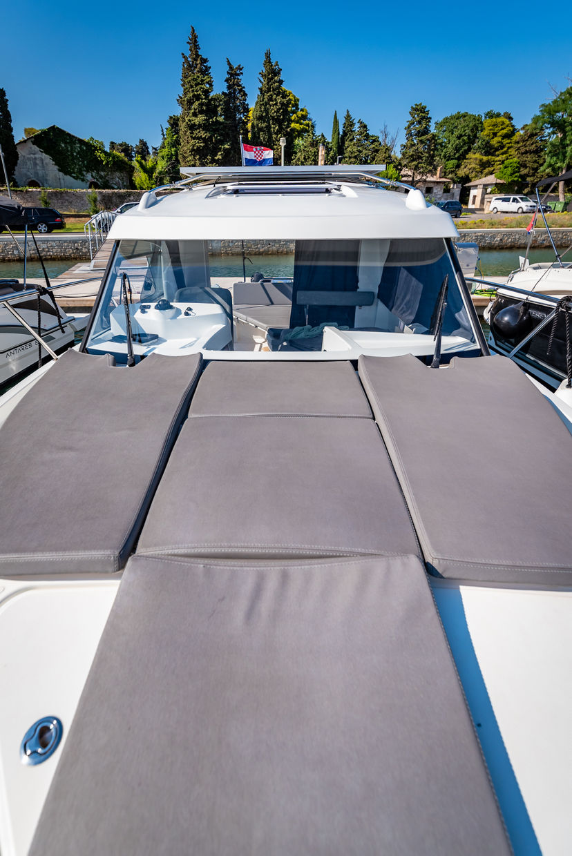 Beneteau ANTARES 8  Lilli