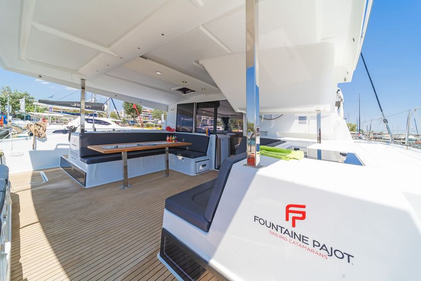 Fountaine Pajot 40 Aifos