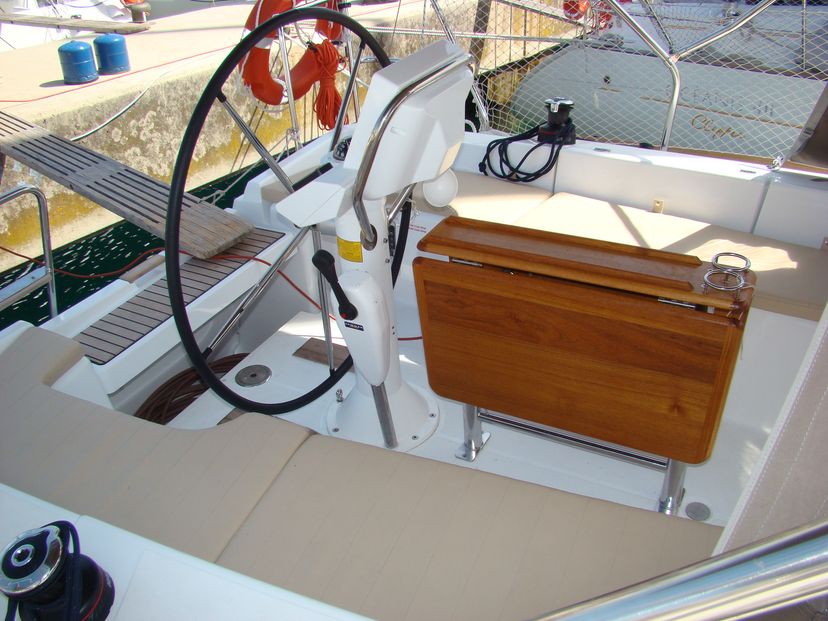 Jeanneau 33 NENA