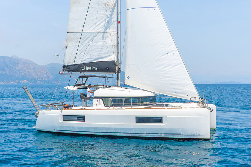 Lagoon 40 Thalasea