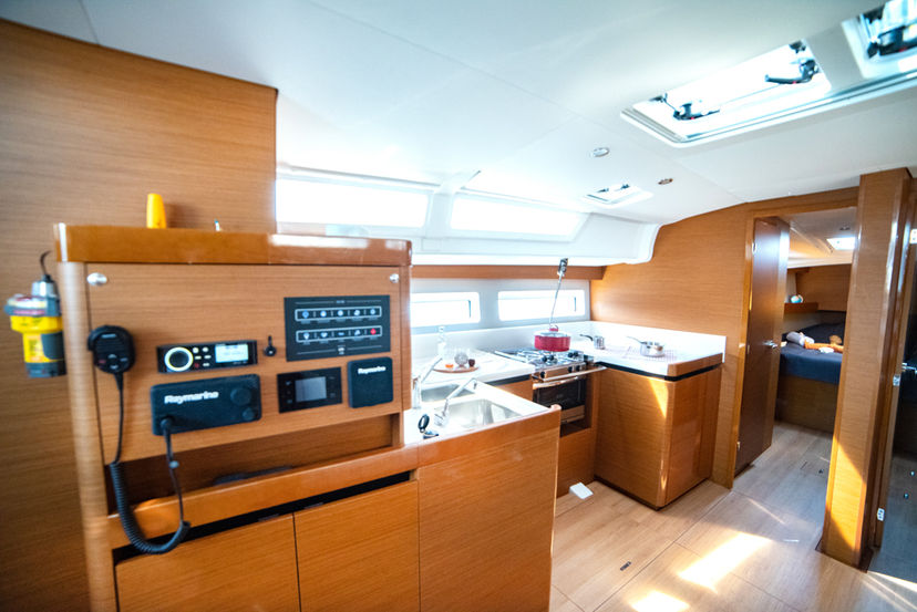 Jeanneau 49 Porto Fino